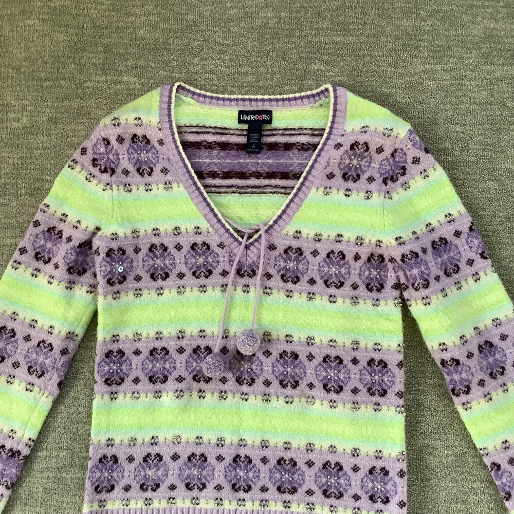 Limited Too Vintage Embellished Pullover Sweater Sz. L/14 - Picture 2 of 7
